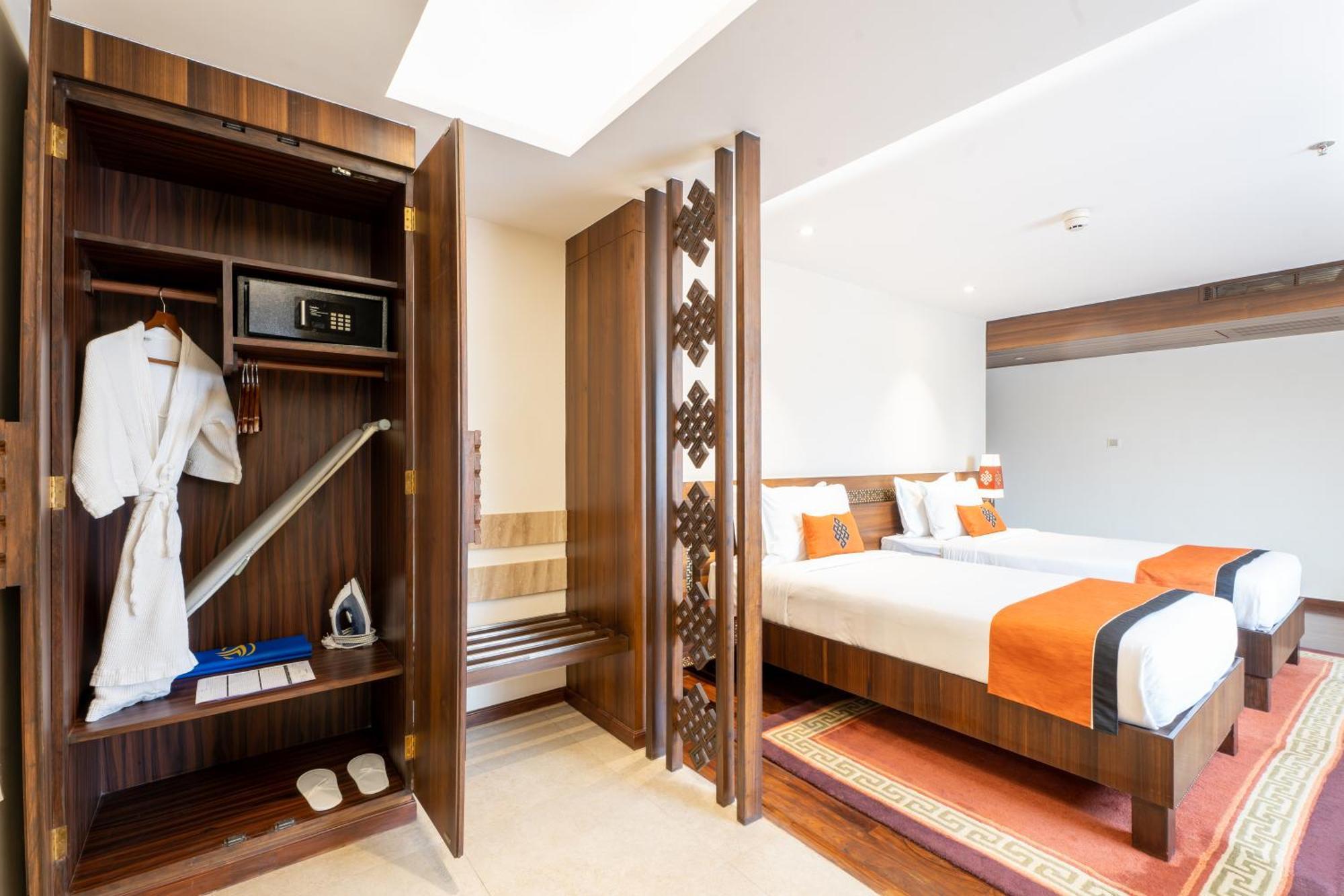 Ramada By Wyndham Kathmandu Dhumbarahi Hotell Eksteriør bilde