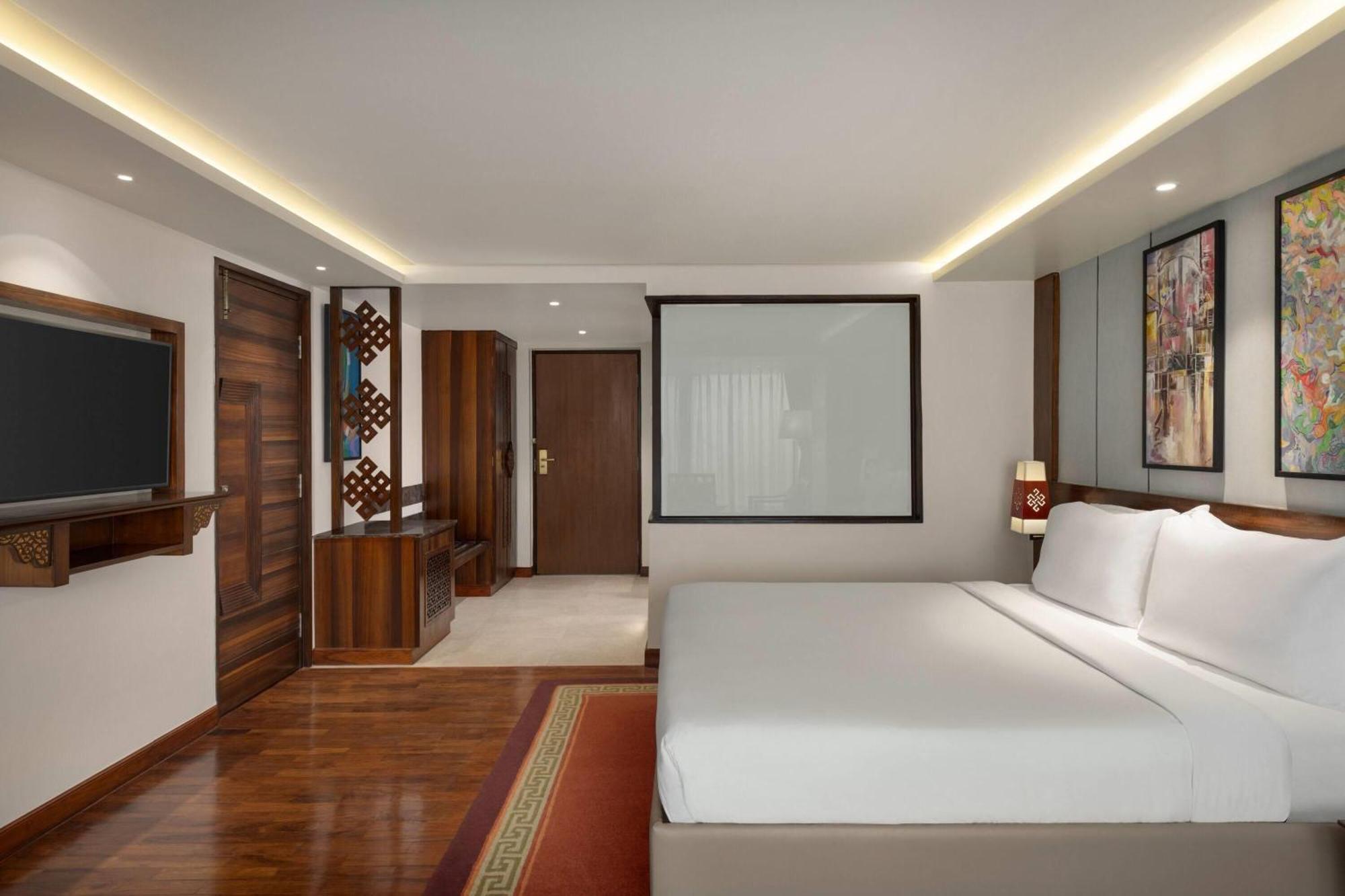 Ramada By Wyndham Kathmandu Dhumbarahi Hotell Eksteriør bilde
