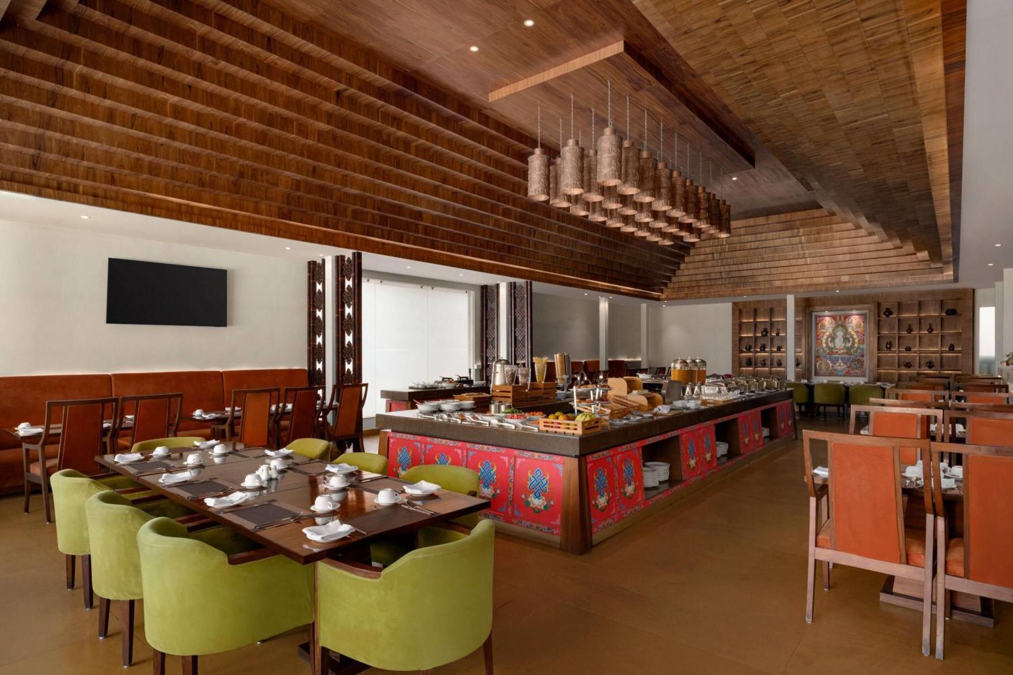 Ramada By Wyndham Kathmandu Dhumbarahi Hotell Eksteriør bilde